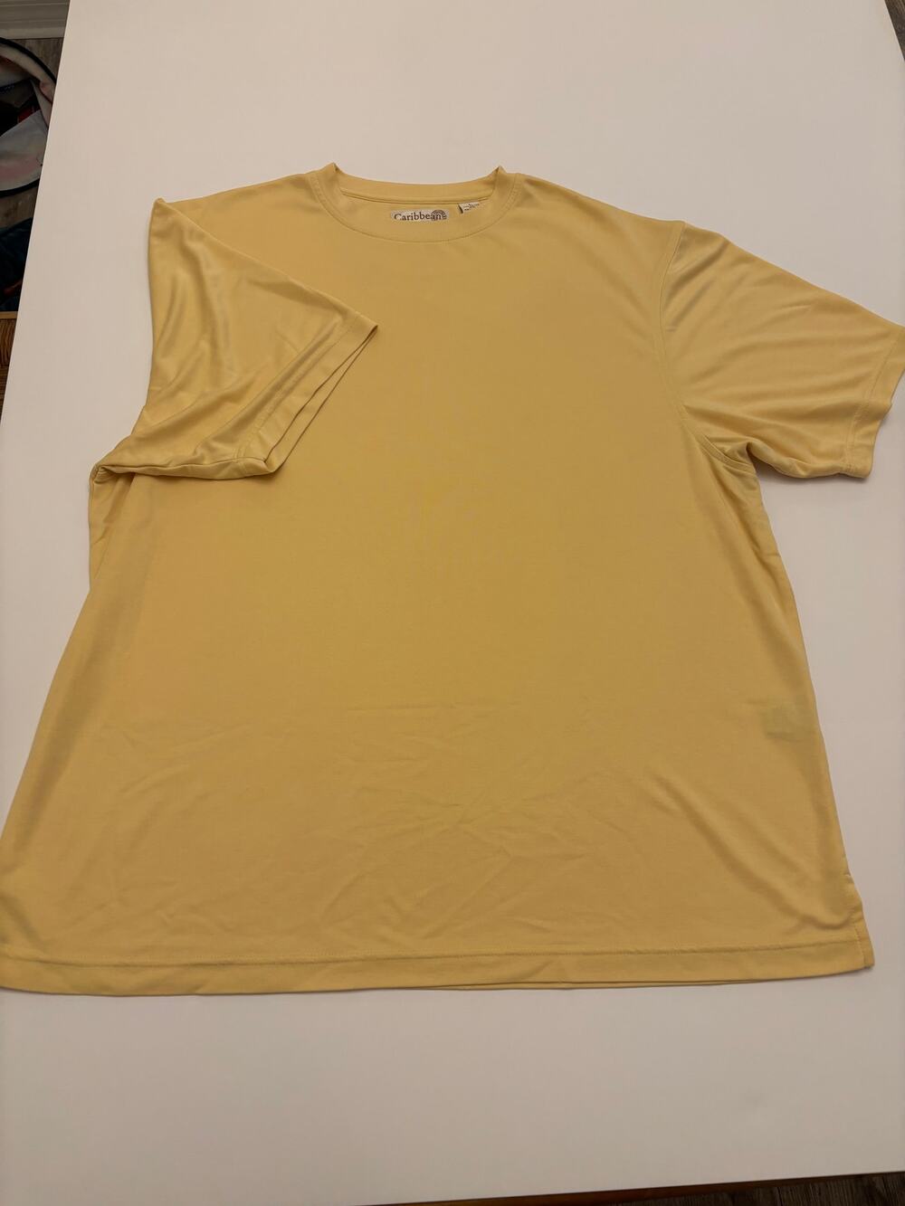 Caribbean Yellow Rayon Blend Crew Neck T Shirt Men's Large Short Sleeve